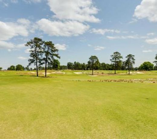 Lakeview Condo with Resort Pool 2 Mi to Golf!
