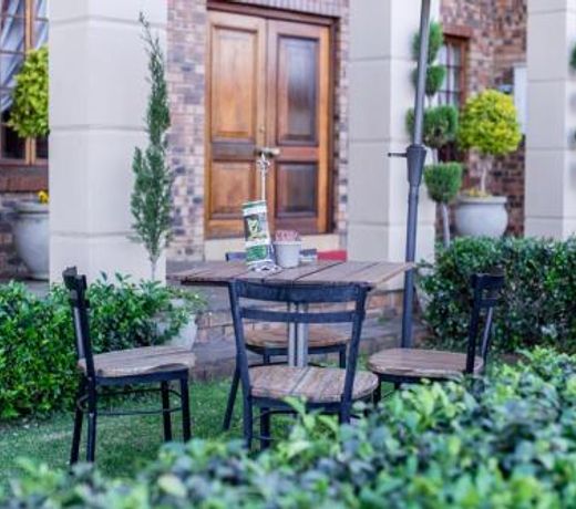 Alveston Manor Hotel