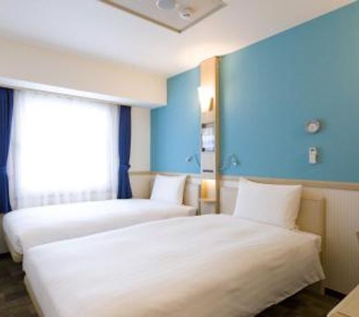 Toyoko Inn Toride-eki Higashi-guchi