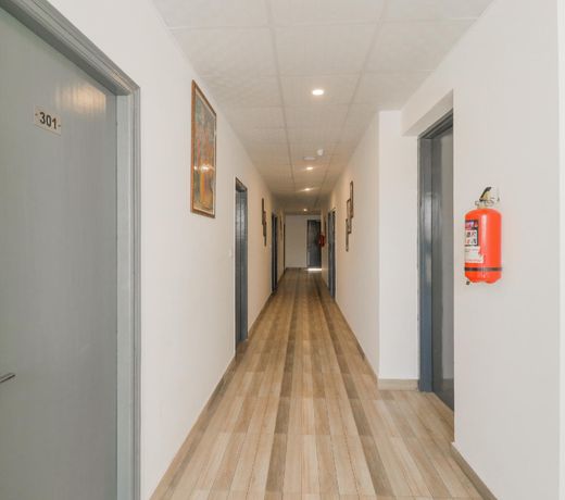 Capital O 74567 Hotel Maniram