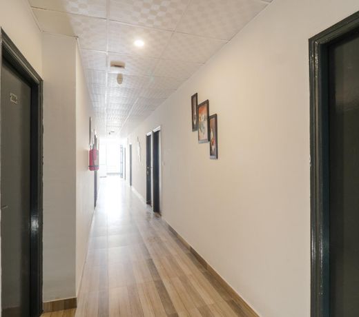Capital O 74567 Hotel Maniram