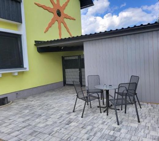 Apartment Karin, Eigener Eingang, 3 Schlafzimmer, Doppelcarport