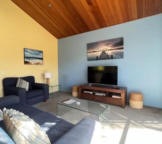 Beachy Haven at Sails close to the Beach