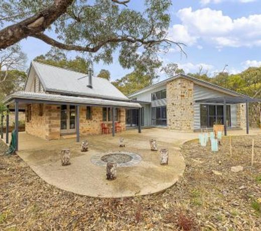 Benny's Retreat Luxury Bushland Escape