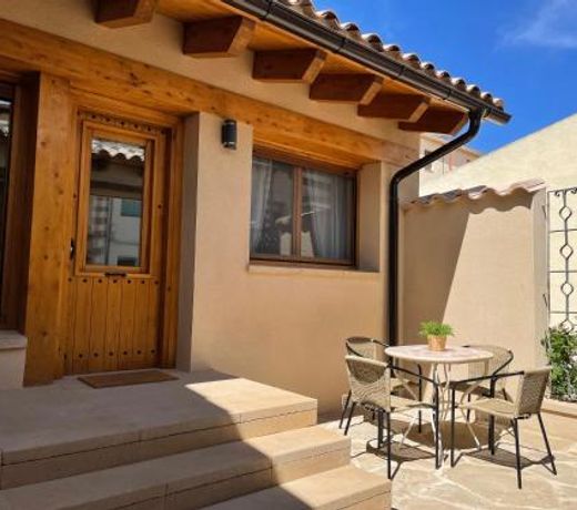 Casa Dunia