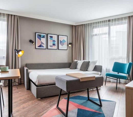 Aparthotel Adagio Paris Suresnes Longchamp