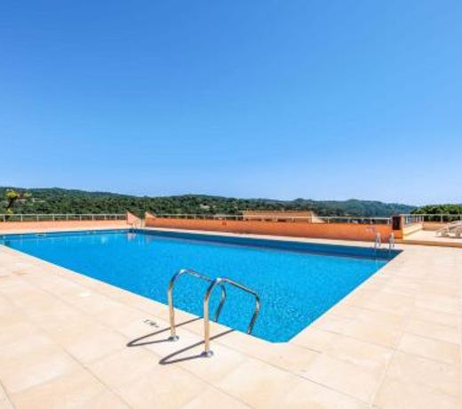Nice flat at 8 min walk from the beach in La Croix-Valmer - Welkeys