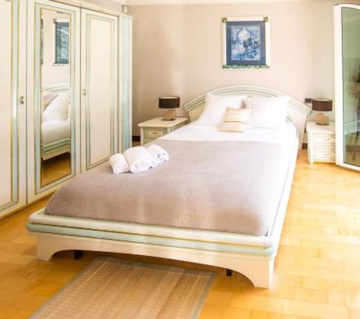 EL PARADISIO - Magnifique Villa 5 ETOILES atypique Ã  Antibes avec piscine Ã  debordement