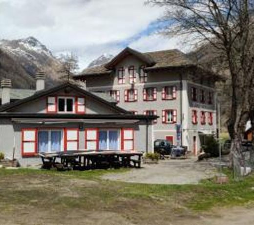 Gavia Cottage