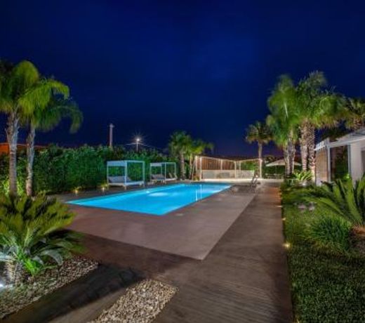 Aqua Venere Pool & Suites