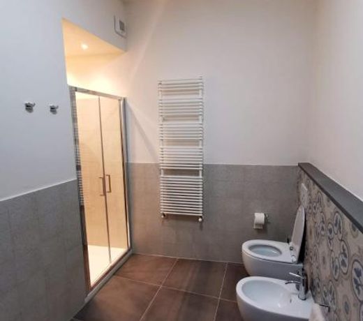 Casa Remo - dolce soggiorno nella Piazza di Greve