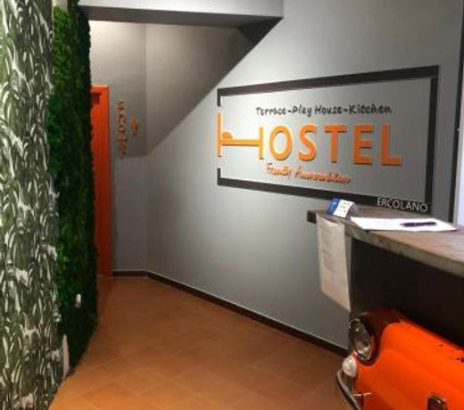 H Hostel Friendly Accommodation