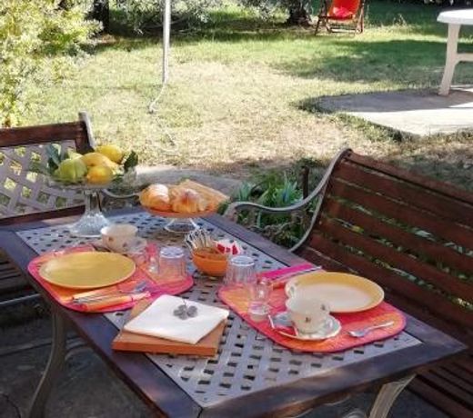 Calicantus bed and breakfast