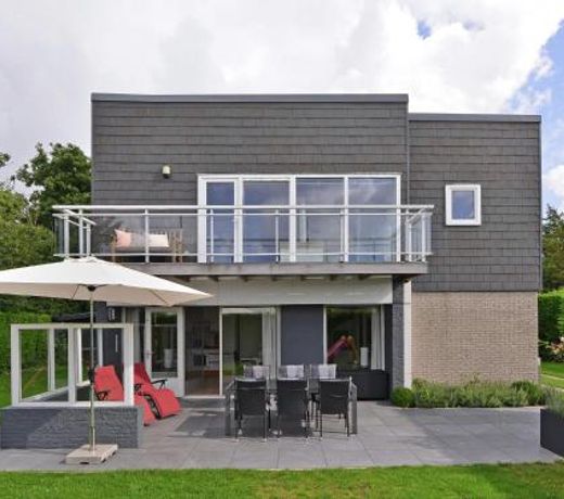 Modern bungalow with panoramic views across Veerse Meer lake