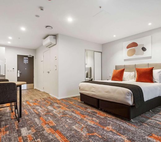 Ramada by Wyndham Newmarket Auckland