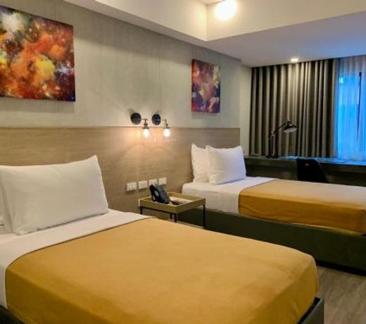 JET Hotel