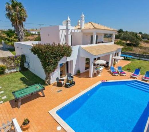 Villa Junico by Villa Plus