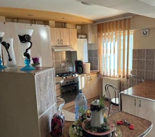APARTAMENT 3 CAMERE