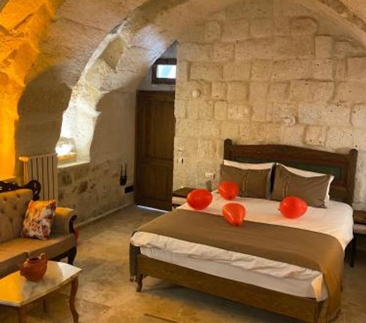 Zuwinasa House Hotel