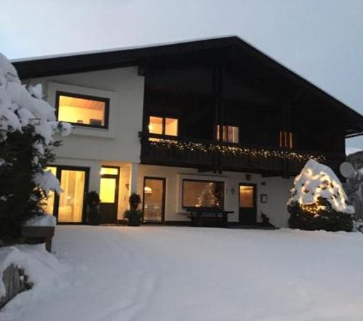 Chalet Latschen - fur GroÃfamilien, Firmen & Co.