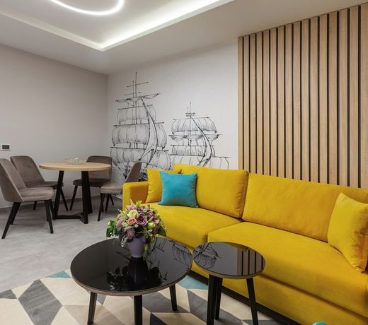 Inter Holiday Apartments