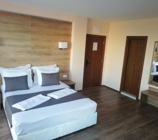 Hotel Vanilla, Varna - Free parking