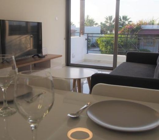42 Beach Coast Apartment