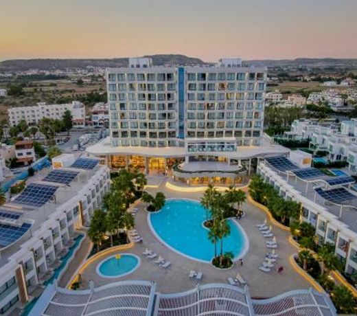 Radisson Beach Resort Larnaca
