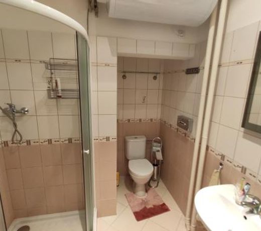 Apartman 63m2 s balkonem v lazeÅskem centru