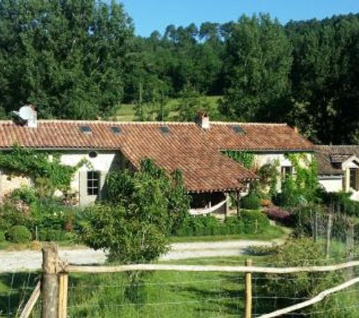 Romantic Mill Cottage 30 min from Bergerac France