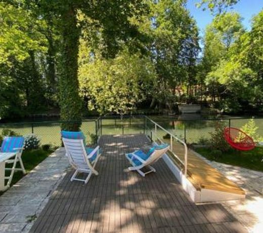 Loire Nature, proche de la ville