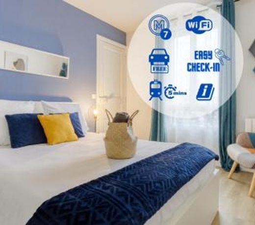 Bee Home Metro 7 + RER C + Easy Check-in + Parking