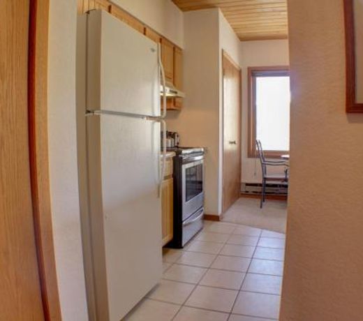 Wood Creek #404 (Condos and Townhomes)