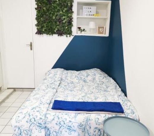 Studio à proximité de Paris