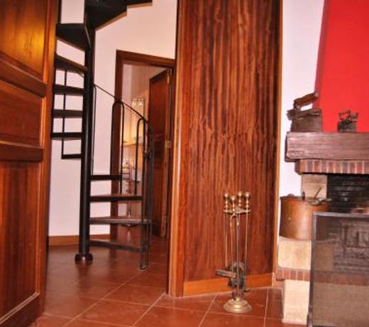 2 bedrooms appartement at Palermo 800 m away from the beach with enclosed garden and wifi