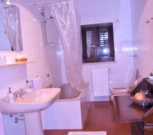 2 bedrooms appartement at Palermo 800 m away from the beach with enclosed garden and wifi