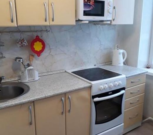 Apartment on Prospekt Karla Marksa 11