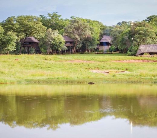 Ivory Lodge