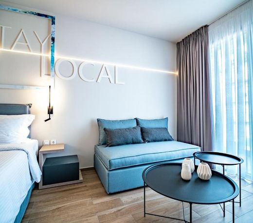 Local Urban Living
