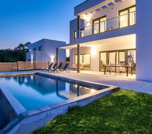 Villa Kalu 1