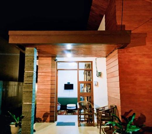 Villa Lembang Syariah near park & Zoo