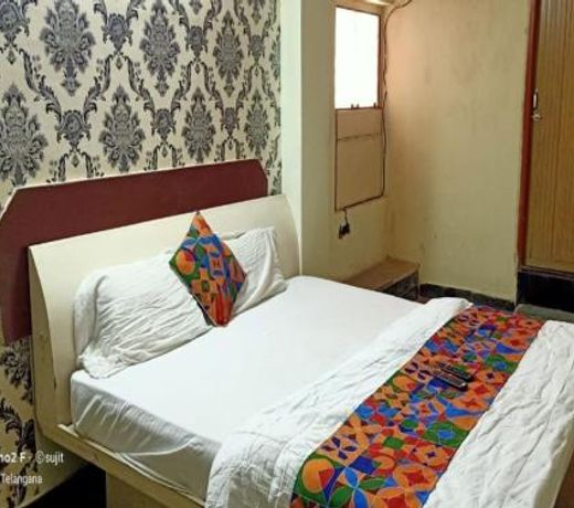 SPOT ON 80753 Sri Sai Amaravathi Lodge