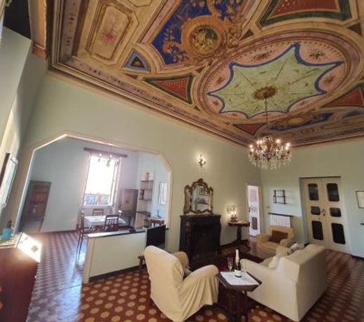 Palazzo degli Armatori appartamento storico