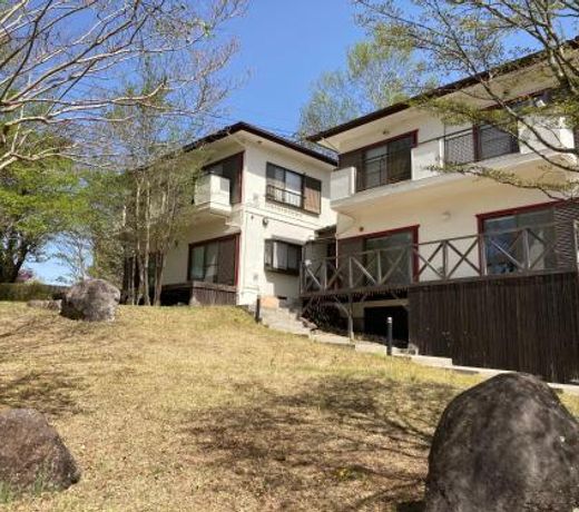 Yatsugatake Cottage