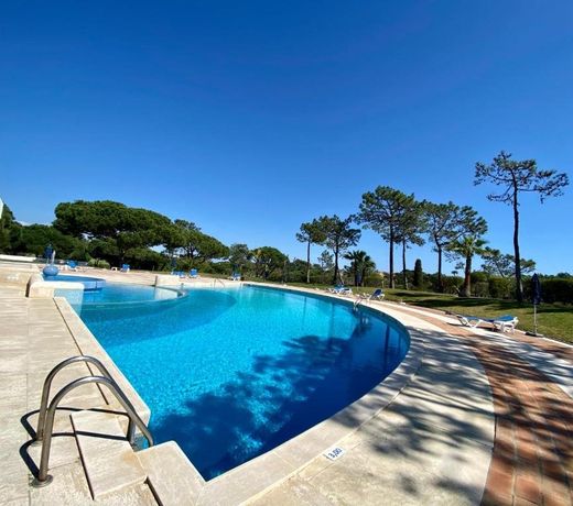 Victory Village Quinta do Lago - Spacious 2 Bed / 3 Bath Apartment