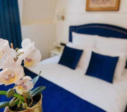 van Gogh Hotel