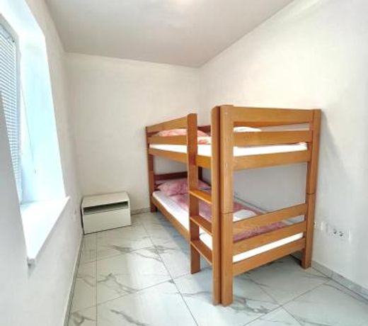ZARA APARTMENTS