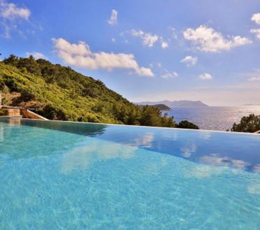 Hotel and Villa Kale Suites, heated pool in winter, adults only