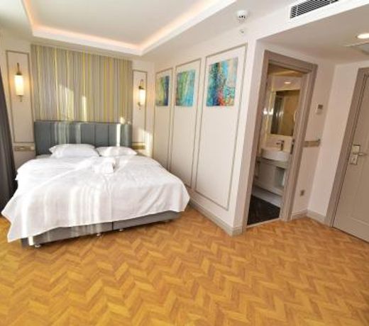 Serai Hotel