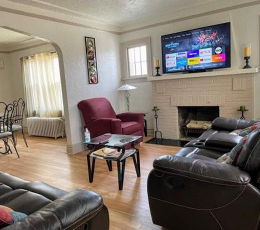 2 BR Apt near Great Lakes Naval Base and 6 Flags